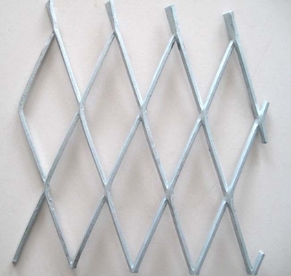 20 * 40 mm thermisch verzinkt strekmetaal slijtvast